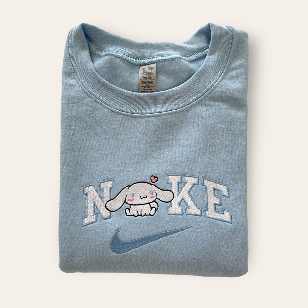 Youth small cinnamonroll sweatshirt